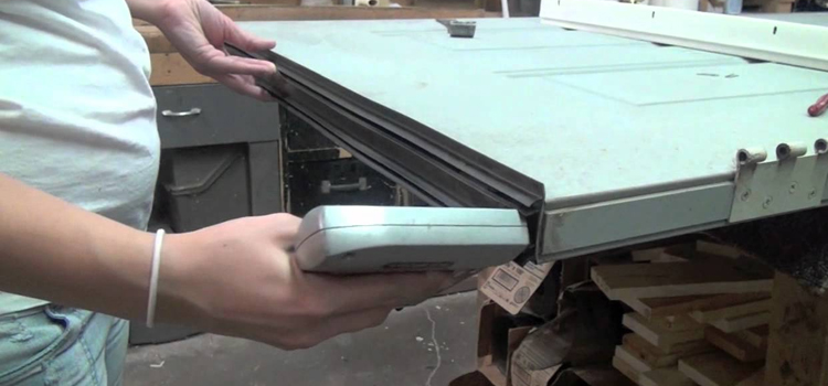 damaged steel door repair La Ca